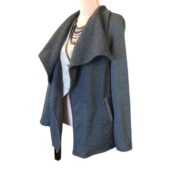 Doe & Rae Grey Two Tone Open Front Knit Cardigan with Pockets Medium - Picture 5 of 14